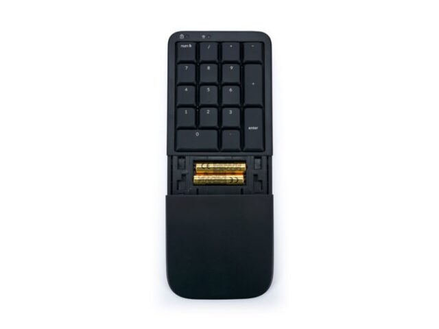 Kinesis Mechanical Keypad LP Battery Compartment